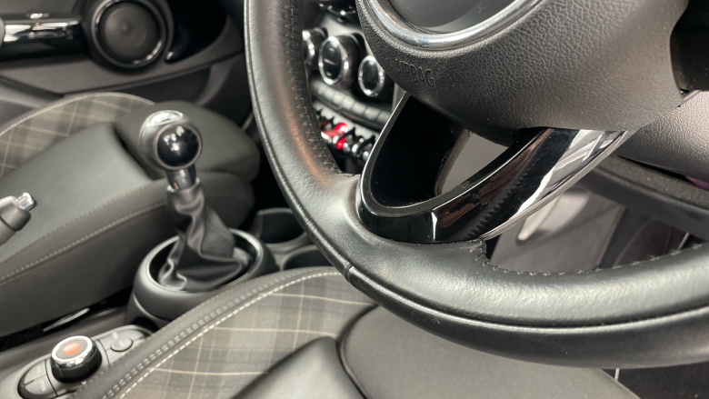 MINI Hatchback 1.5 Cooper II 5dr Petrol Hatchback